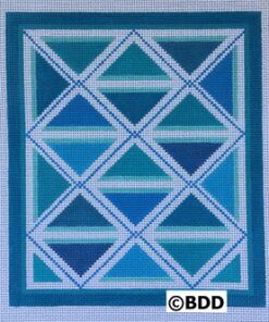 A blue and white quilt with a border.
